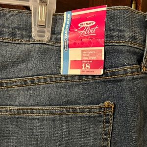 Old Navy Size 18 Jeans. New with tags